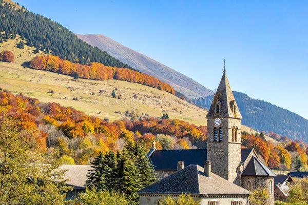 Bienvenue Dans Le Chartreuse 2 A 6 Couchages Apartment Cholonge ภายนอก รูปภาพ