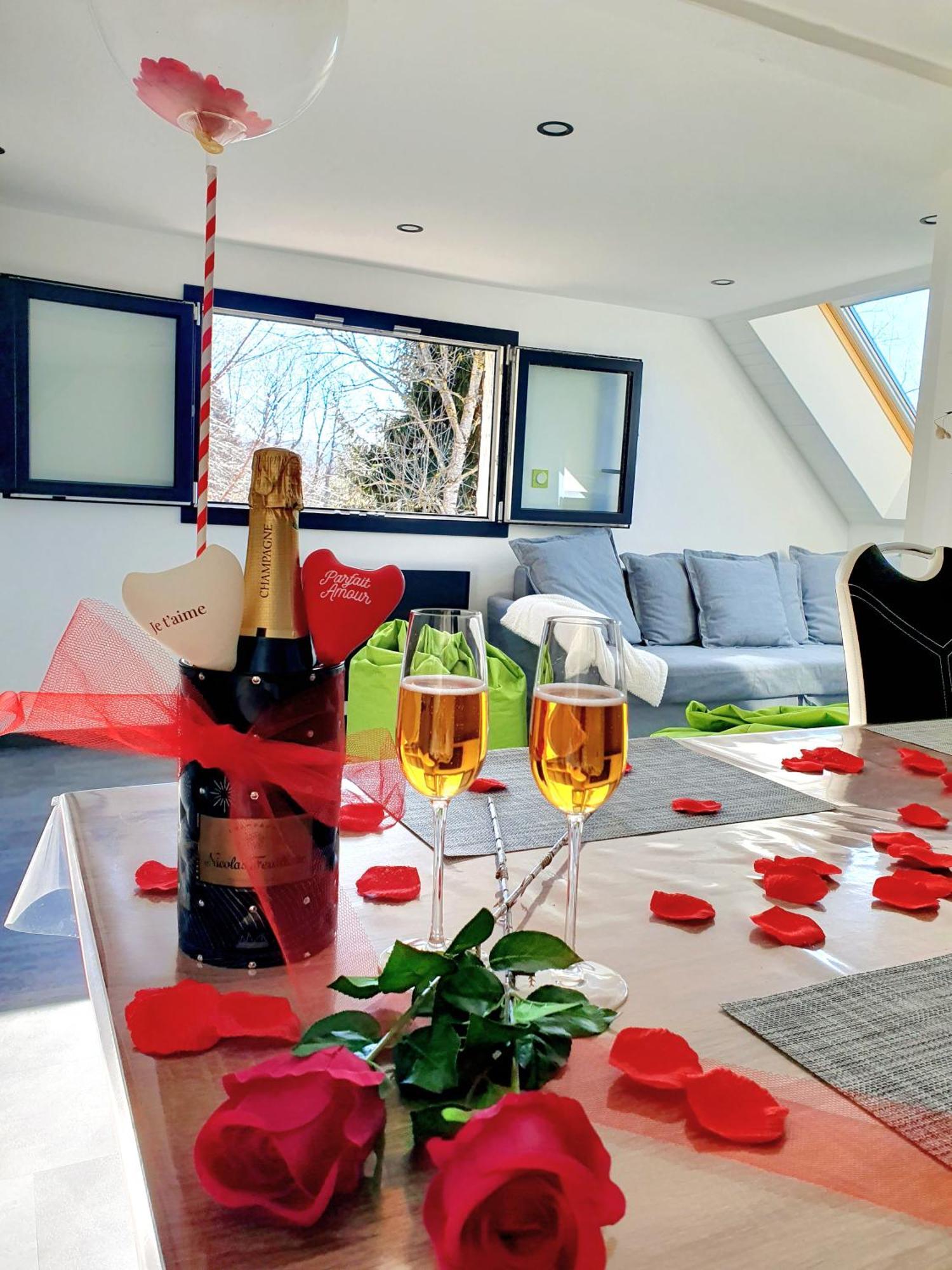 Bienvenue Dans Le Chartreuse 2 A 6 Couchages Apartment Cholonge ภายนอก รูปภาพ